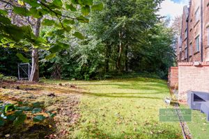 Photo 6- click for photo gallery